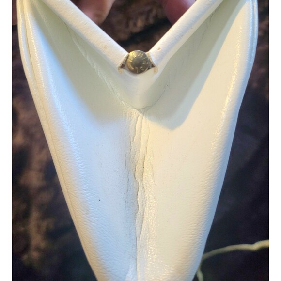 Classic Vintage 60s Whte Hinged Clutch Mod GoGo Bridal Handbag With Chain - Picture 12 of 15